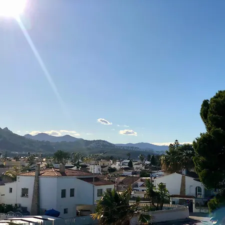 Casa Victoria, Almadrava Playa 度假居 *